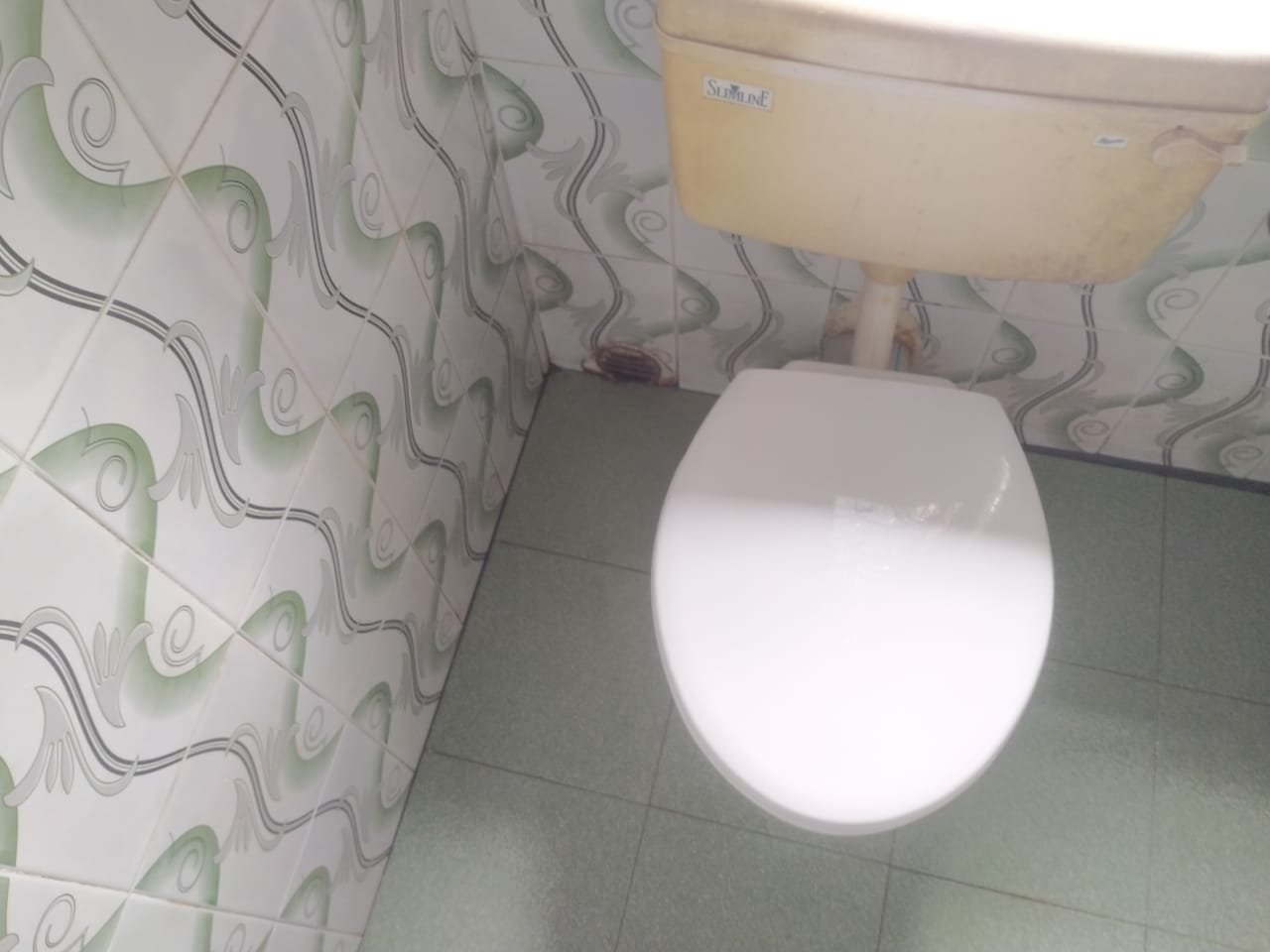 Bathroom after cleaning 3